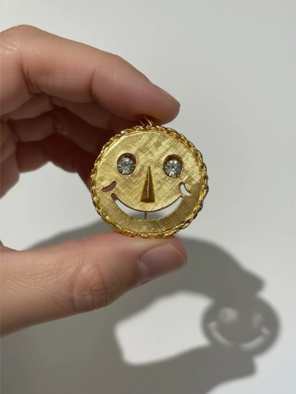 Funny Gold Tone Smiley Face Pendant with Rhinestone Eyes Gift